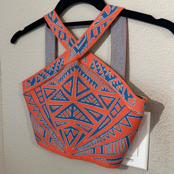 BCBG CROPPED BODYCON TOP - Picture 2 of 5